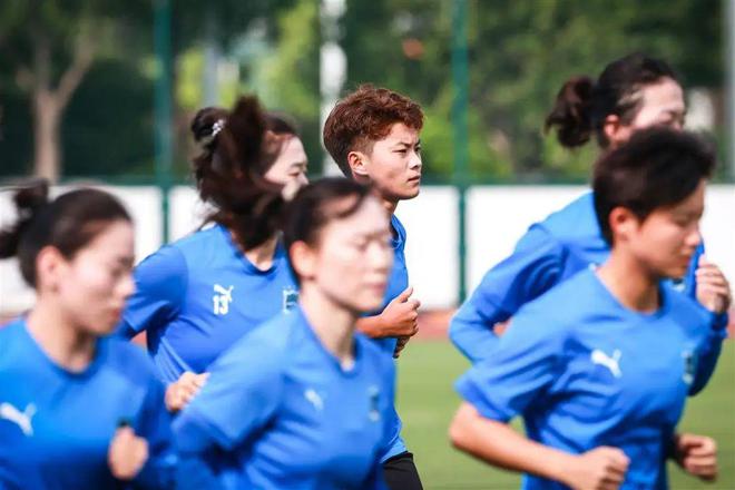 亚冠半决赛明日战，武汉女足冲刺巅峰！