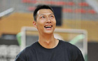 恭喜易建联，投资公司港上市，成功转型赢家，财务自由达成。